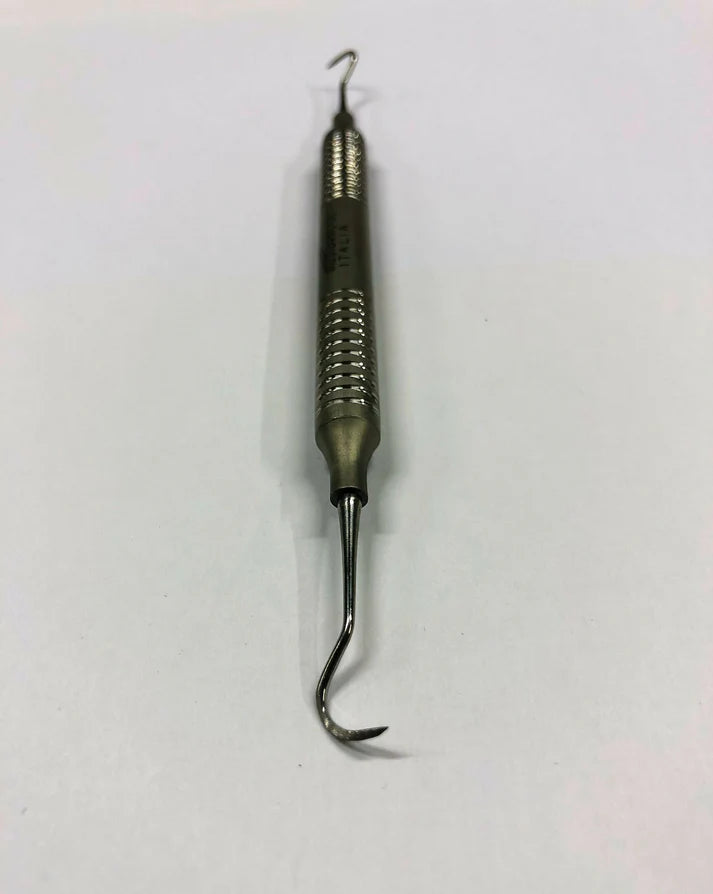 McCall 17s–18s Hollow Handle (Cod. 1013-25)